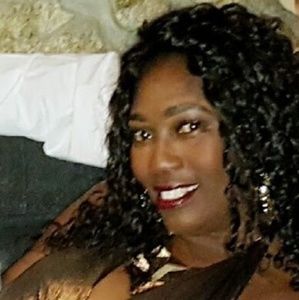 Meet your Posher, Sheri